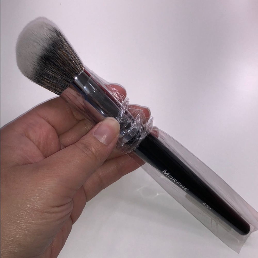 E51 morphe brushes